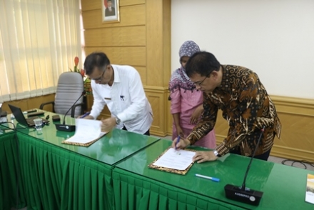 Penandatanganan MoA dengan F.Saintek UNJA